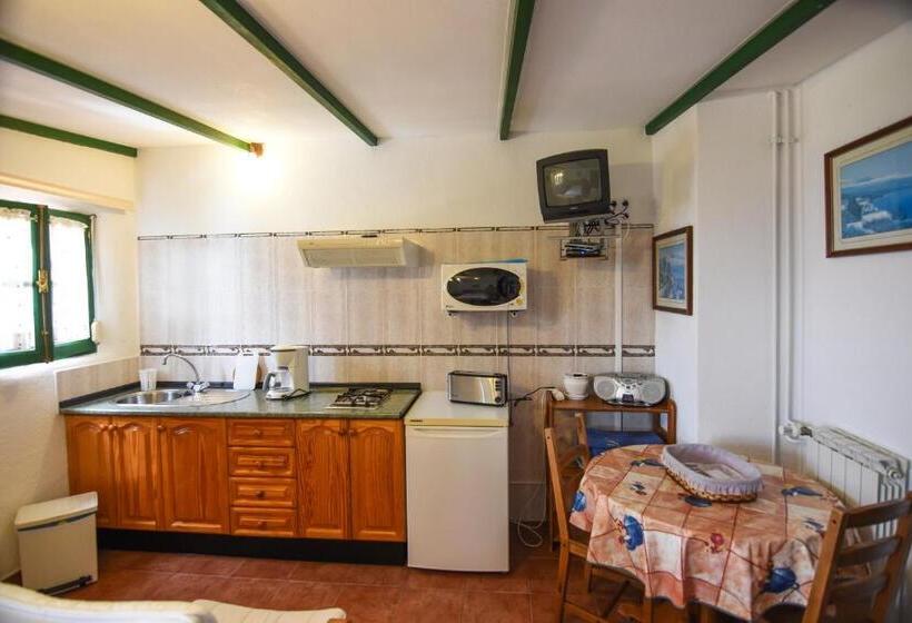 Апартаменты 1 Спальня Вид на Бассейн, Casa Victor