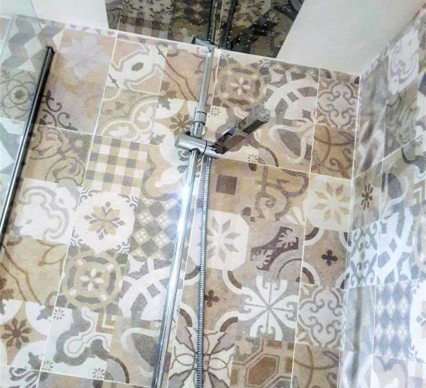 Family Suite, Les Pondres En Vaunage
