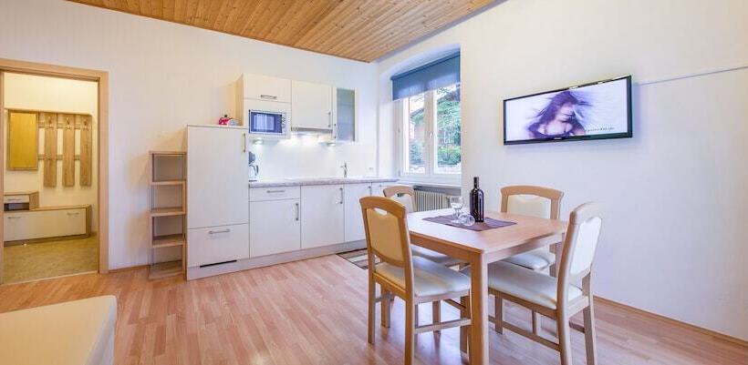 Apartamento 1 Dormitório, Rebenheim