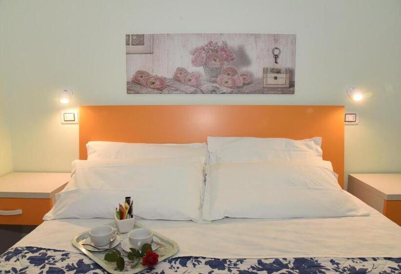 Трехместный Номер Комфорт, Albergo La Rosetta
