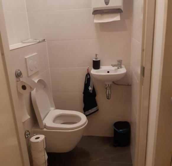 Номер Economy, Quiet Spacious Room