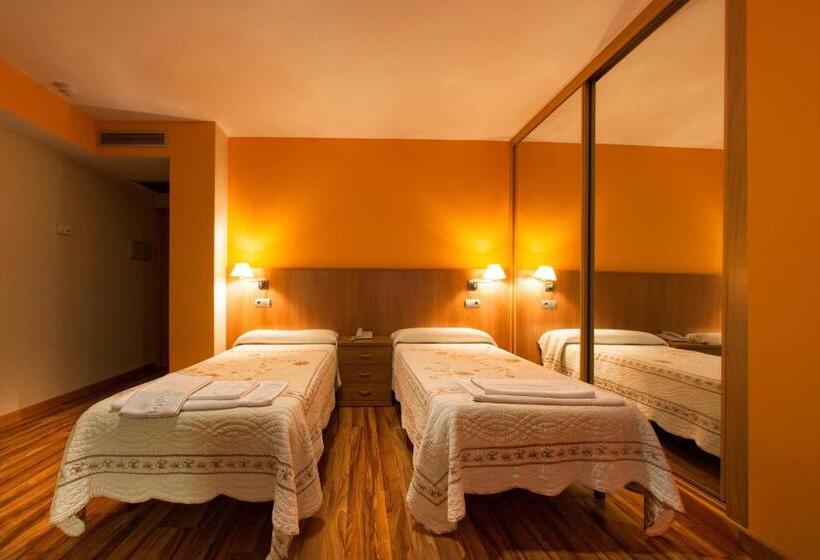 Номер Стандарт Индивидуальный, Hostal Rio Selmo