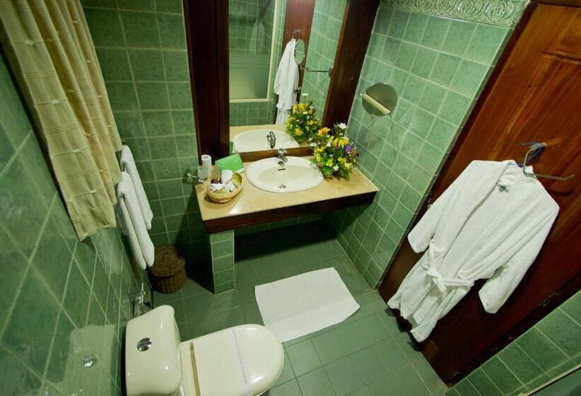 Номер Deluxe с Видом, Randholee Resort & Spa