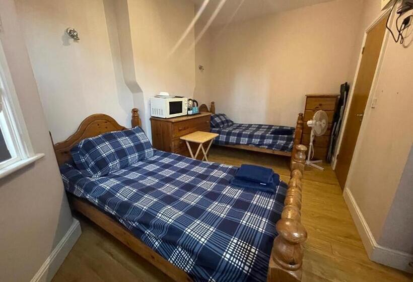 اتاق استاندارد, Abbey Guest House