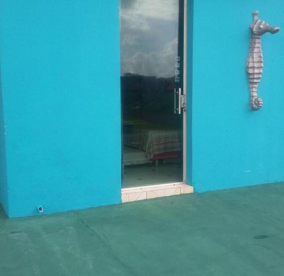 패밀리 룸, Apartamentos No Farol Velho