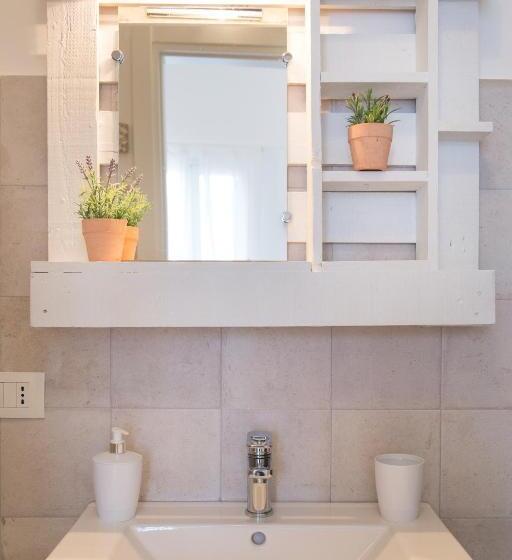 اتاق لوکس, B&b Casa Del Faro Sanvallero Adults Only