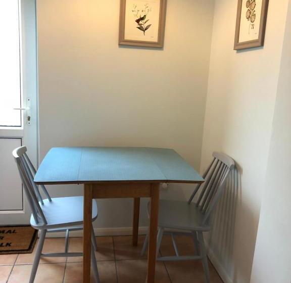 Студия Deluxe, Burlington House Guest House