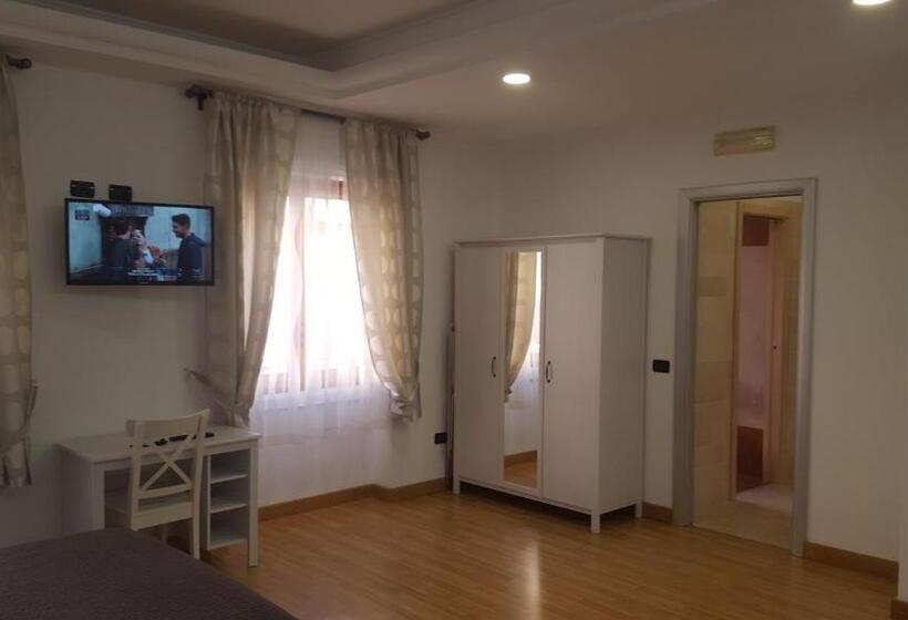 四人标准间, Camere Santa Rita