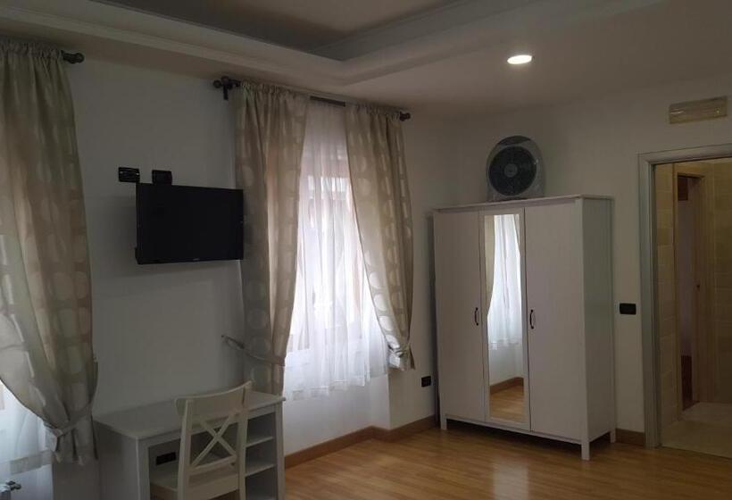 四人标准间, Camere Santa Rita