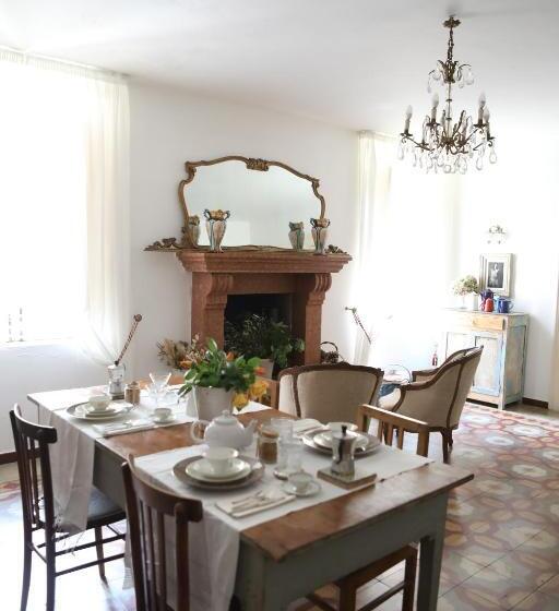 Quarto Triplo Estandar com Vistas, Casa Aulivo