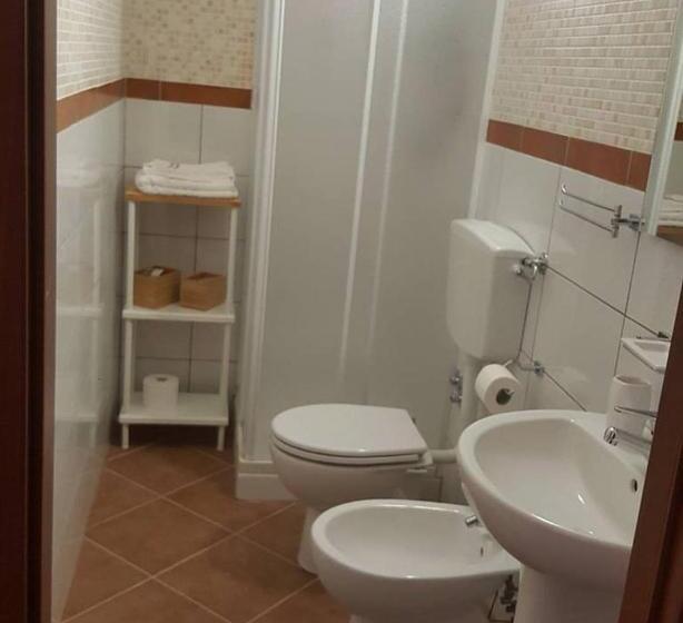 Номер Стандарт, Dino S B&b