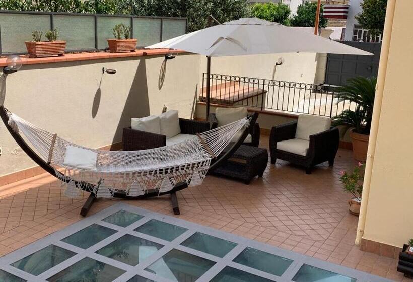 Номер Стандарт, Dino S B&b