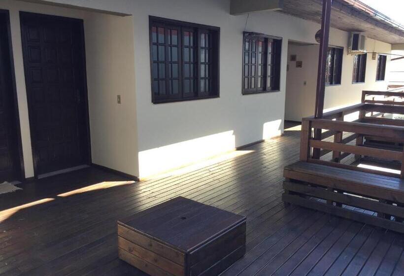 Номер Стандарт с Террасой, Pousada Villa Garcia   Residencial