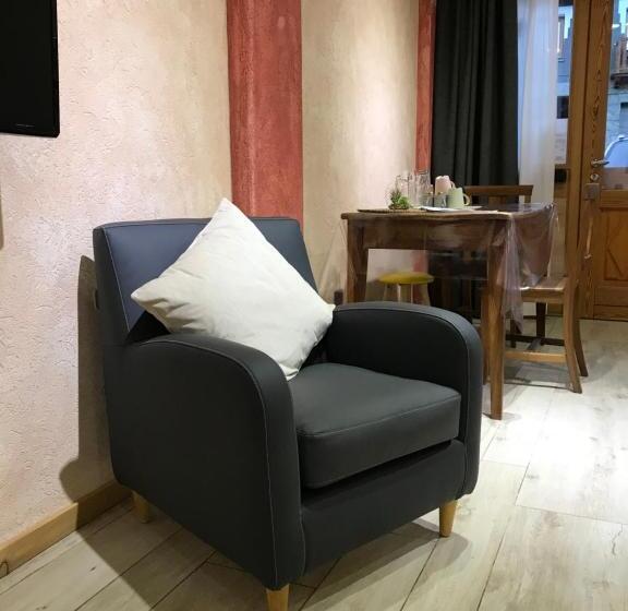 اتاق راحتی سه تخته, B&b Balançon Mountain Lodge