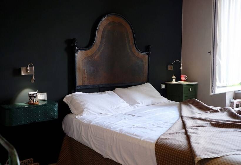 Quarto Estandar, Madüneta 5 Terre