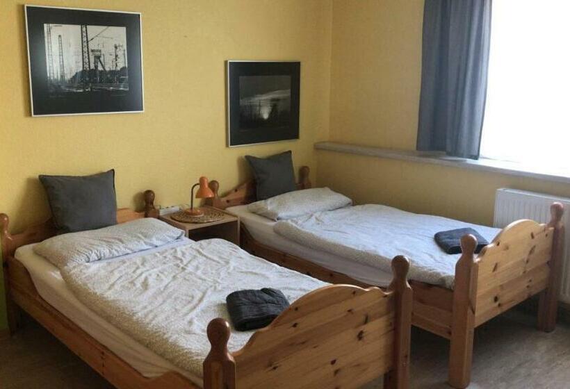 スタンダードトリプルルーム, Naturfreundehaus Gelsenkirchen
