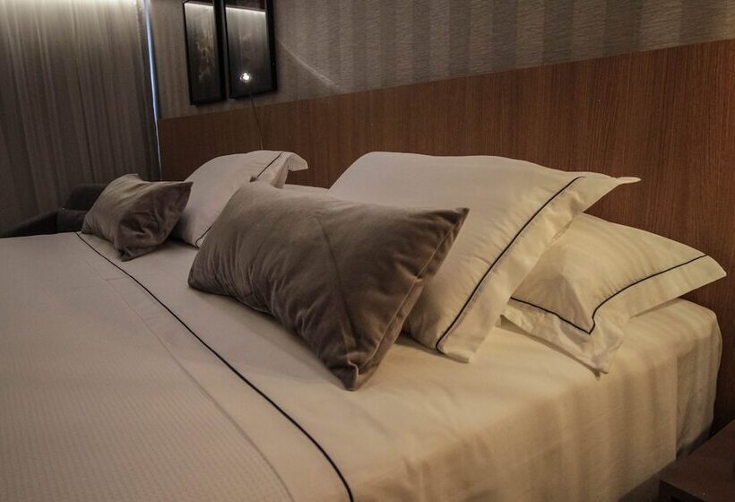 수피리어 룸, Oscar Hotel Executive