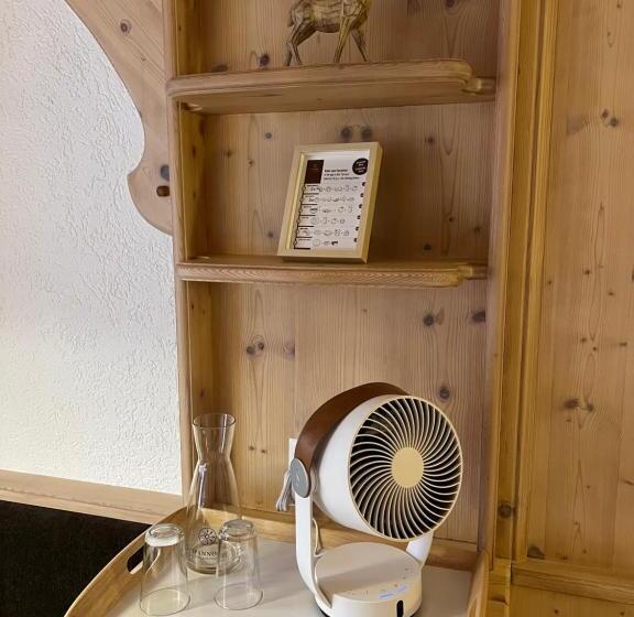 标准间, Spannort Family Home With Common Kitchen And Self Check In
