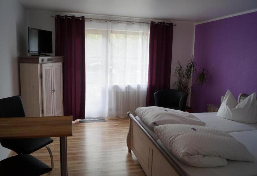 Quarto Estandar Vista Jardim, Gästehaus Zur Mühle Dehm