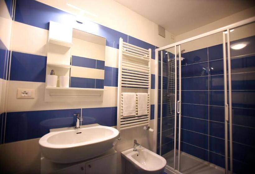 Номер Стандарт, I Grilli B&b