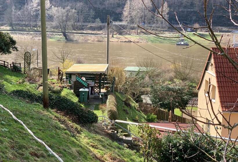 コンフォートトリプルルーム, Haus Bergfriede