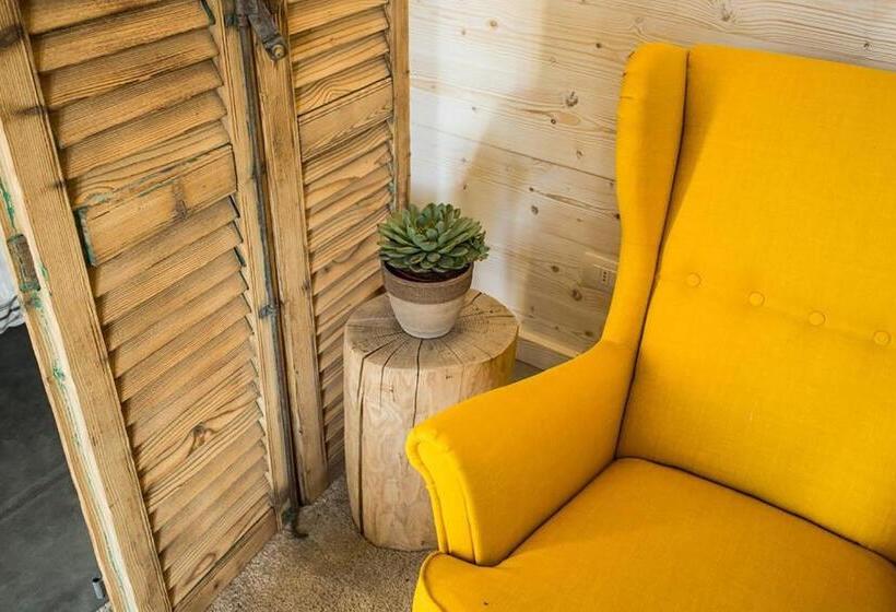 Люкс Повышенной Комфортности, Sasaràl Suites