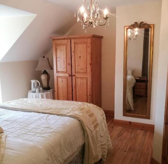 Номер Deluxe, Assaroe House