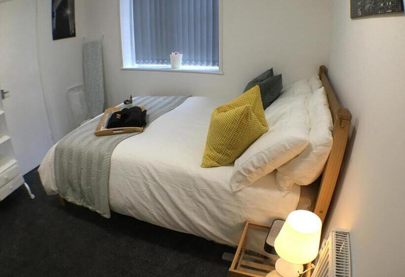 Номер Economy, Parsons Street