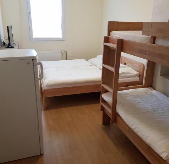 Четырехместный Номер Economy, Country House Reem
