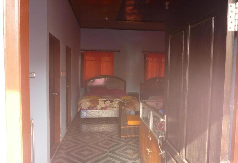 Номер Стандарт с Балконом, Lakey Peak Villa Tsubaki 2st Floor