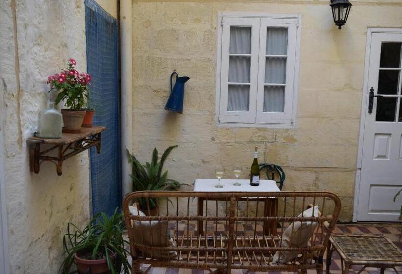 اتاق استاندارد, Maria Townhouse Heart Of Victoria B&b