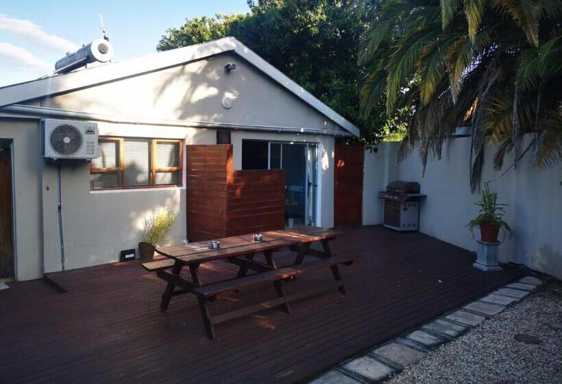 إستوديو ديلوكس, Walmer Heights Guest House