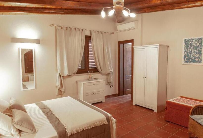 Номер Стандарт Трехместный, B&b Lucamaria