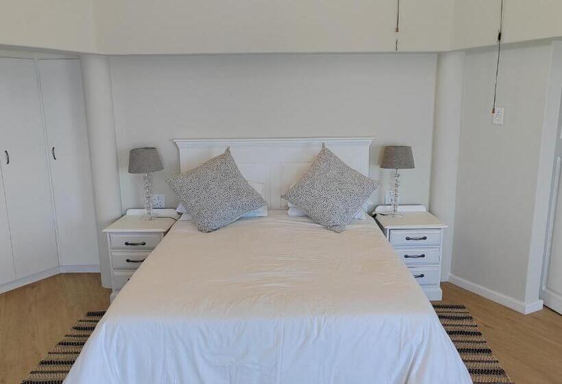 استودیوی استاندارد با چشمانداز دریا, Casa Seaviews