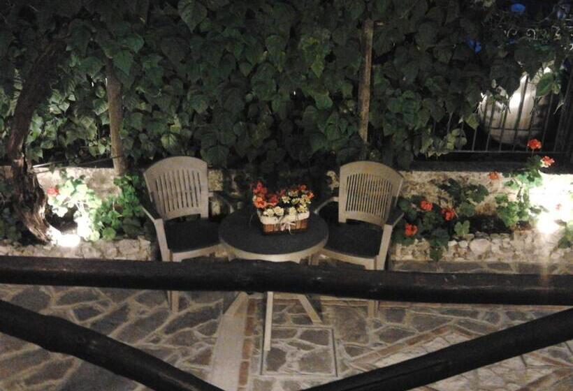 آپارتمان 1 خوابه, Residenza Antico Borgo Del Pozzo