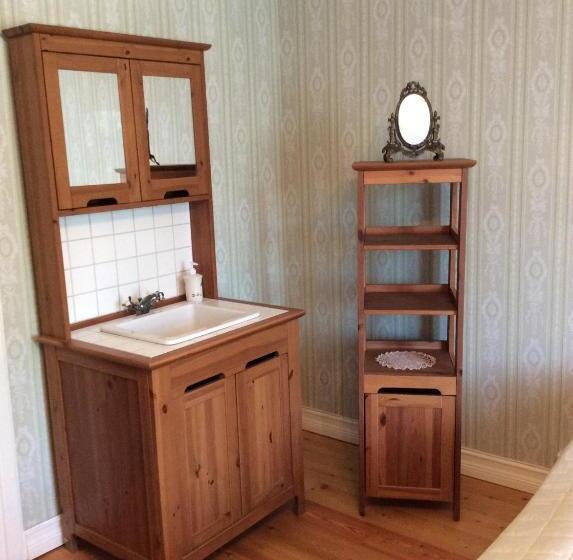 Quarto Triplo Estandar, Tiittalan Kartano