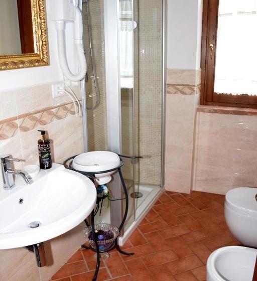 اتاق استاندارد سه نفره, Antiche Dimore San Felice