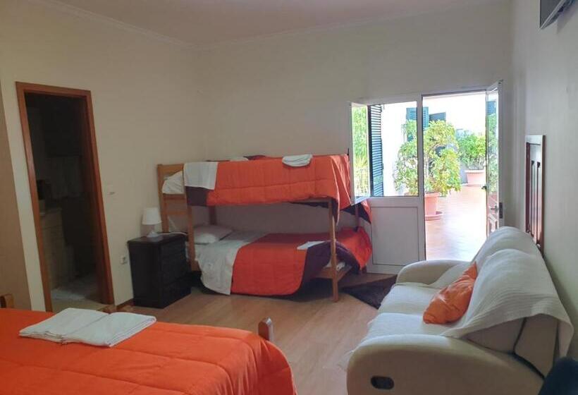 共用房间的床, Hostel Do Ermal