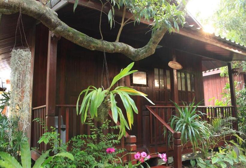 ファミリールーム, Baansuan Lychee Maeklong Resort Ampawa