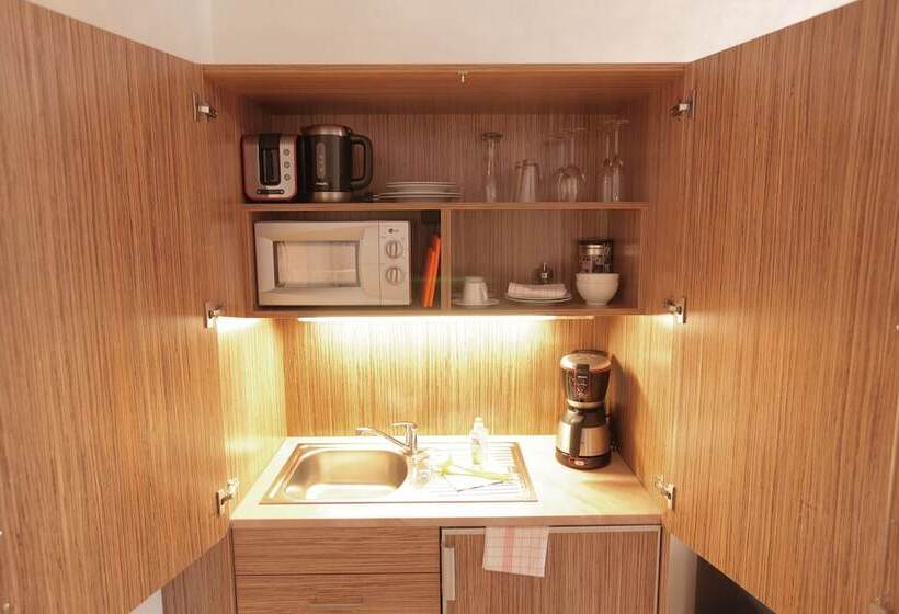 Апартаменты Комфорт 1 Спальня, Boardinghouse Home   Adults Only