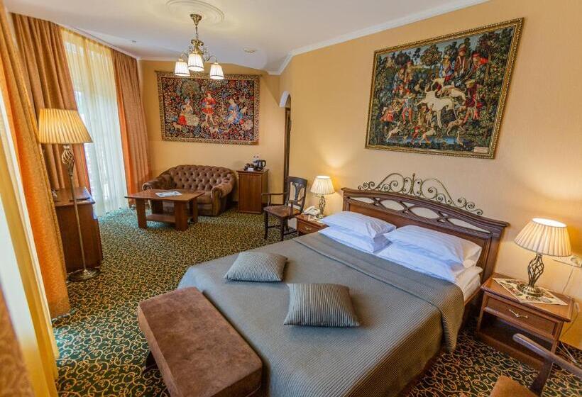 اتاق لوکس با چشم‌انداز, Premier Hotel Palazzo