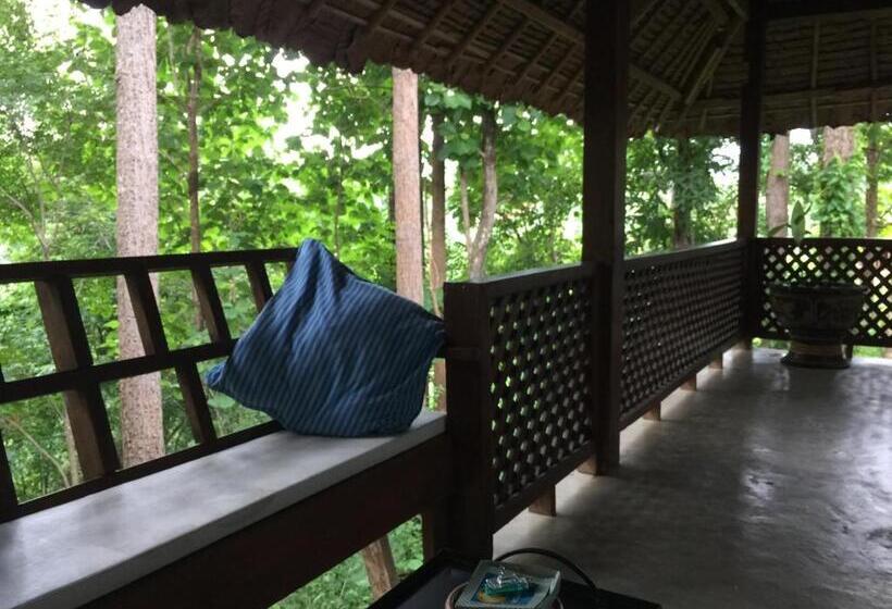 스탠다드 룸, Sang Tong Huts