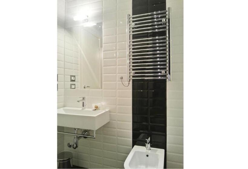 Номер Стандарт, B&b Diamante Raro