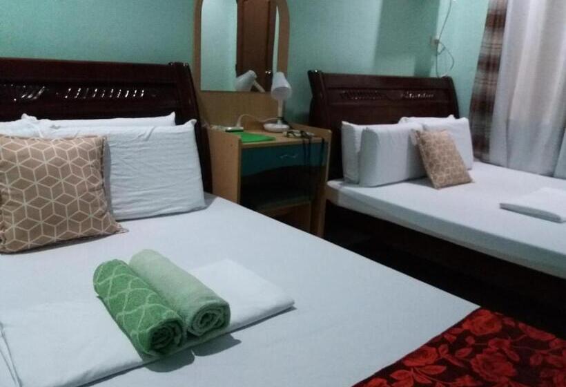 Четырехместный Номер Стандарт, Sascha S Resort Oslob