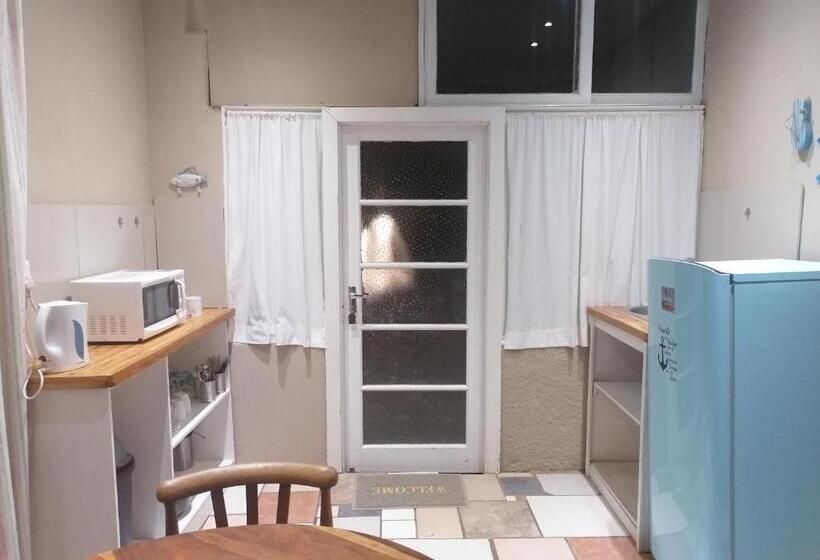 Номер Стандарт Трехместный, Anker Guesthouse