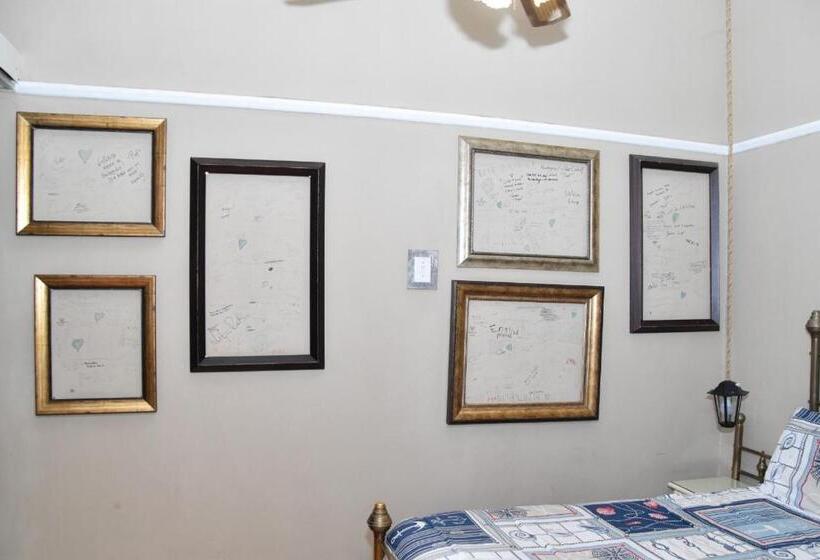 Номер Стандарт Трехместный, Anker Guesthouse