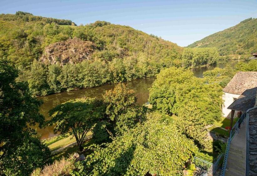 스위트, Manoir Des Pélies