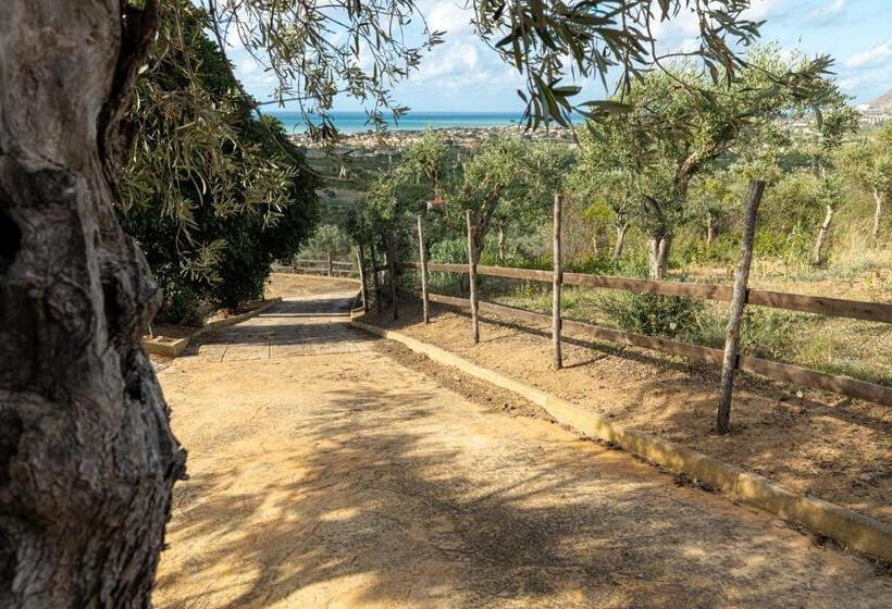 Дом 1 Спальня, Solemar Sicilia   Le Casette Di Calzata