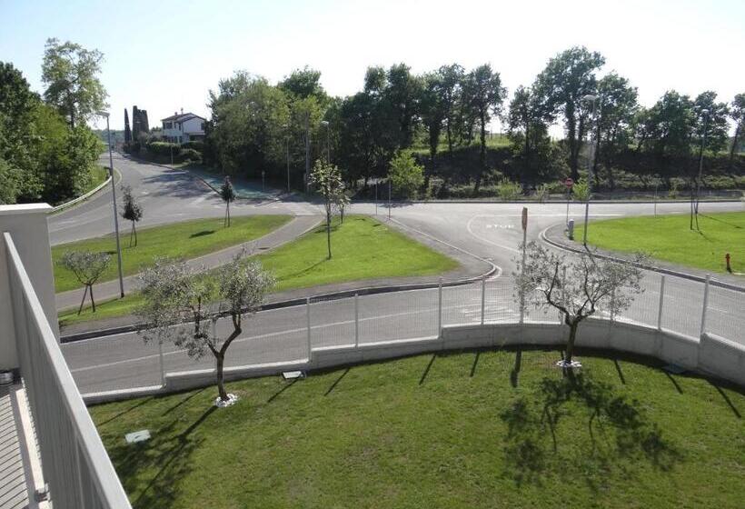 اتاق استاندارد, Nuovo Laghetto Del Frassino