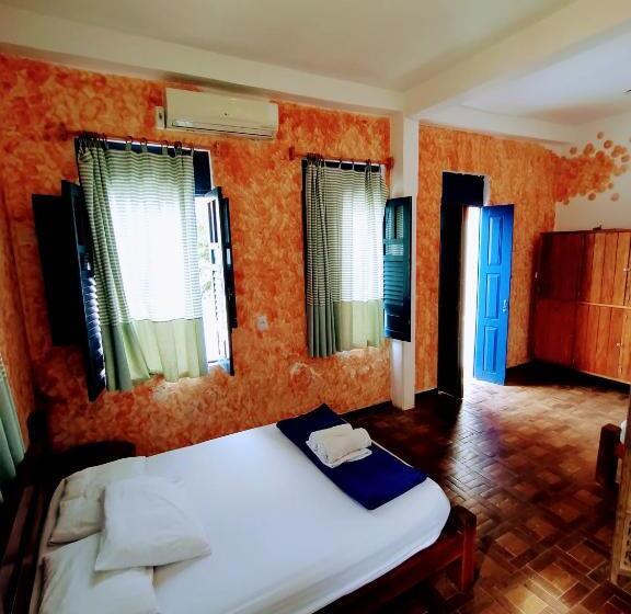 Номер Стандарт Трехместный, Pousada E Hostel Andarai